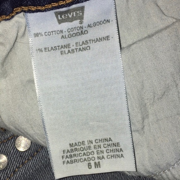 Levi’s 526 Jeans - Picture 7 of 8